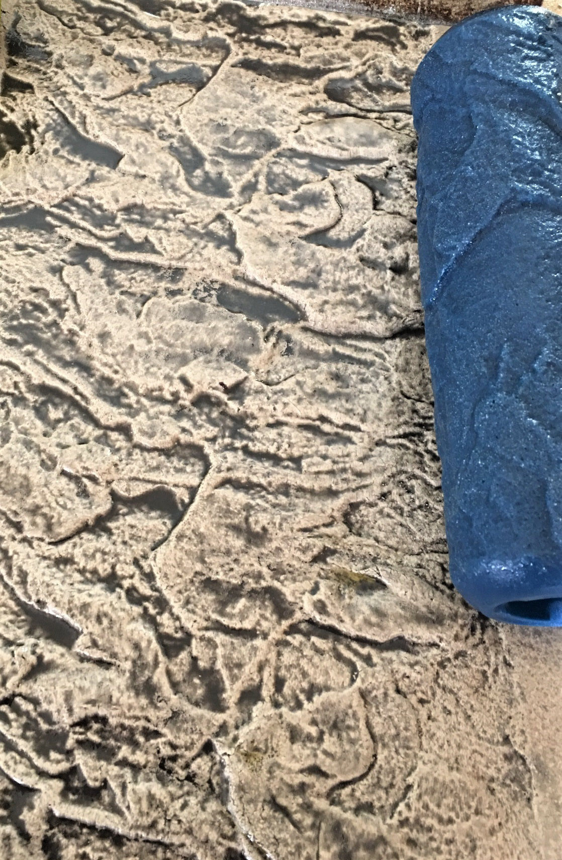 Concrete Texture Rollers-Best masonry texture roller Pro Kit-5 Rollers, 4 Stamps-Use For Forming Concrete Into Realistic Stone Textures